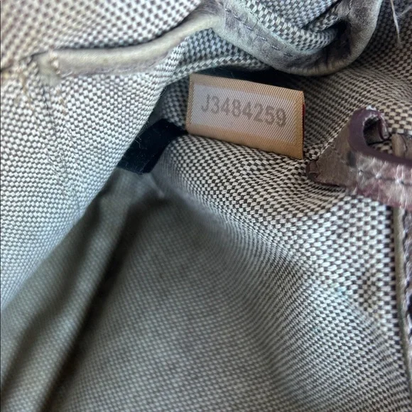 Vintage Dooney & Bourke ostrich-embossed leather shoulder handbag grayish/beige - Picture 11 of 11